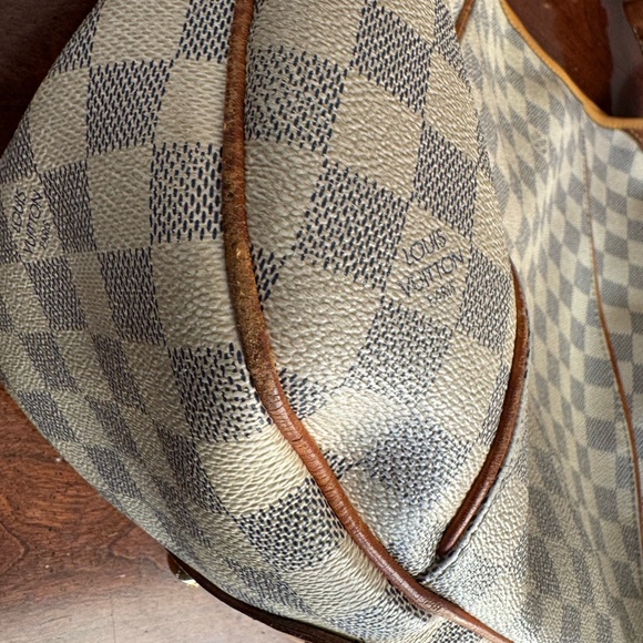 LOUIS VUITTON Damier Azur Galleria PM Shoulder Bag - Picture 6 of 16
